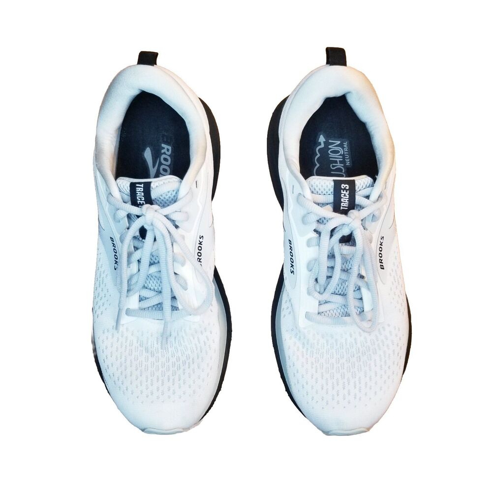 Brooks Trace 3 Women Size 9.5 White Gray Black Running Shoes Sneaker 1204011B191